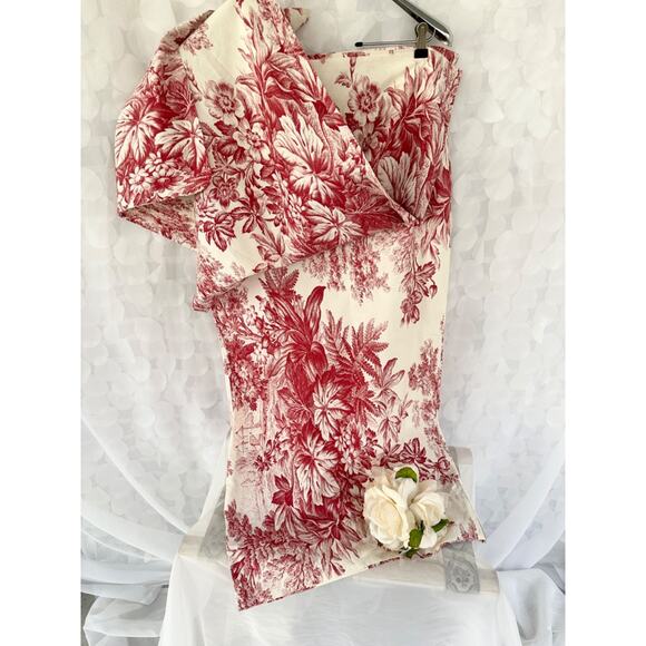 Pottery Barn Red Matine Toile KING Pillow Sham French Country Holiday Set Of 2 - Picture 3 of 7